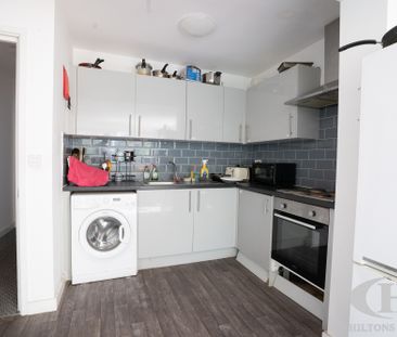 Bridge Way, Twickenham - Photo 2