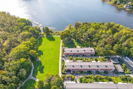 Vårholmsbackarna, Skärholmen - Foto 2