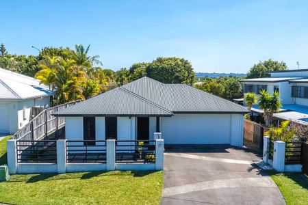 Perfect Family Living in the Heart of Brightwater! - Photo 3