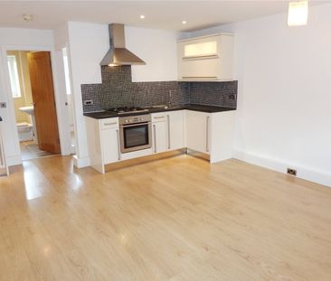 1, Omni House, Back Green, Churwell, Leeds, LS27 7TE - Photo 6