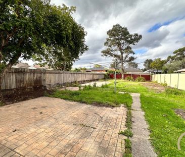 Family Comfort and Convenience in Prime Villawood Location! - Photo 4