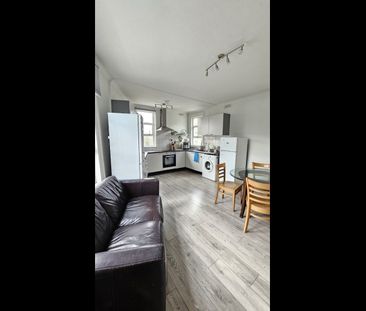 4 Bed Flat, Chamberlayne Road, NW10 - Photo 1