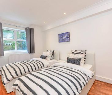 2 bedroom flat to rent - Photo 3