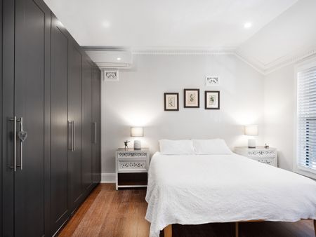 15 Norton Street, Surry Hills NSW 2010 - House For Rent | Domain - Photo 5