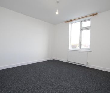 2 bedroom maisonette to rent - Photo 3