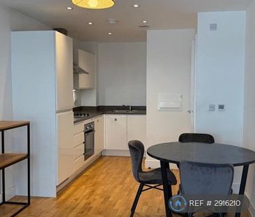 1 bedroom flat to rent - Photo 5