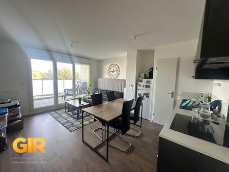Location Appartement 2 pièces 44m² THORIGNE FOUILLARD 35235 - Photo 2