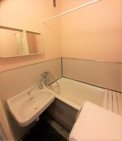 Pronájem bytu 1+1 36 m² - Photo 2