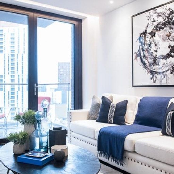 The Residence, 6-8 Charles Clowes Walk, London - Photo 1