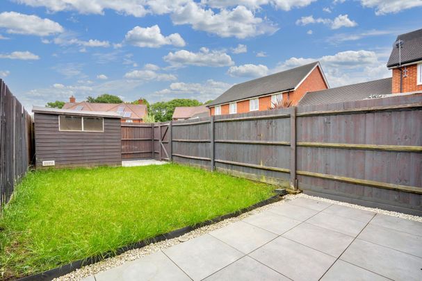 2 bed end of terrace house to rent in Friars Court, Maidstone, ME15 - Photo 1