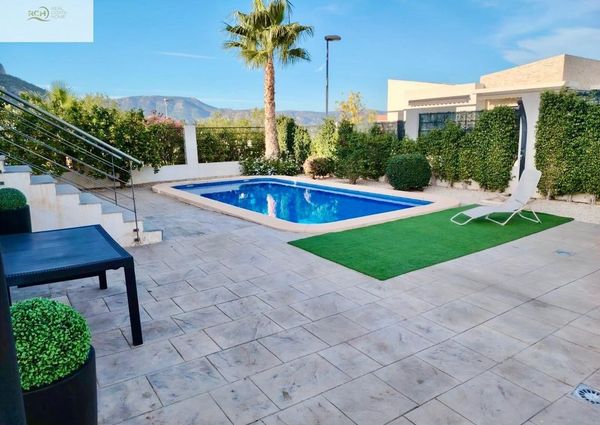 Luxury 3 room Detached House for rent in Polop, Spain