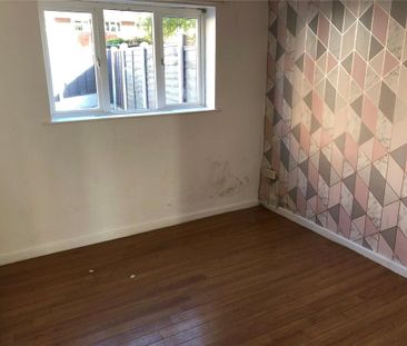2 bedroom end of terrace house to rent - Photo 6