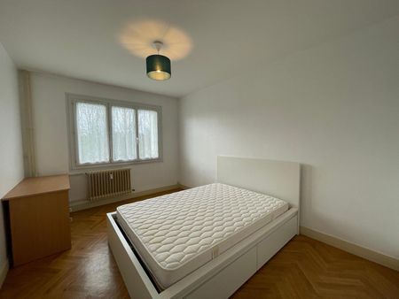 Location Appartement 3 pièces 59m² ANGERS 49100 - Photo 2