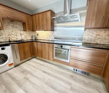 2 bedroom apartment to rent - Photo 6