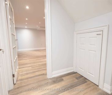 For Lease - 4484 Jenkin Circle, Mississauga, Ontario - Photo 3