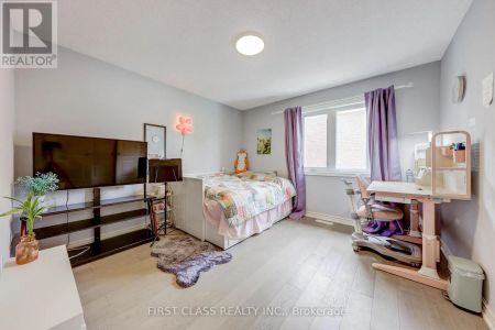 449 ALEX DONER DRIVE - Photo 5