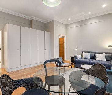 Cleveland Square, London, W2 ground floor flat to rent - Photo 3
