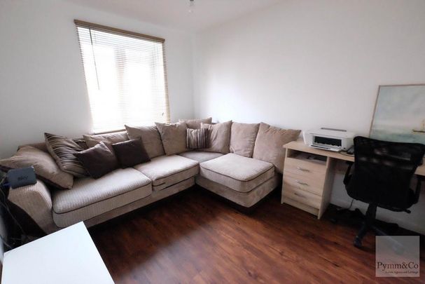 3 bedroom townhouse to rent - Photo 1