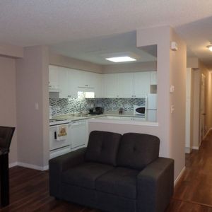 65 Roehampton Crescent, Guelph - Photo 2