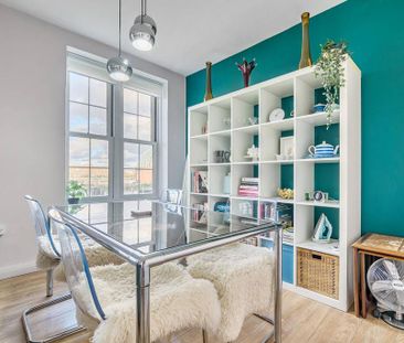 2 bedroom flat to rent - Photo 4