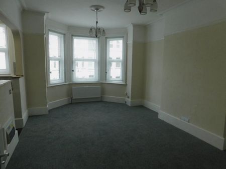 St. Peters Road, East Sussex - £1,050pcm - Photo 3