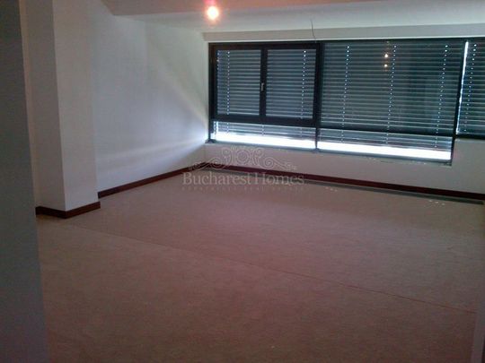 Luxurious Five Bedroom Penthouse in One of the Top Developments in the Country - Fotografie 1