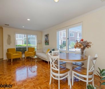 Modern 2-Bedroom House in Prime Bruce Location - Photo 1