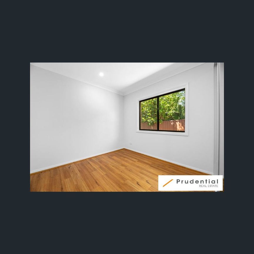 1A Hovea Pl, Macquarie Fields, NSW 2564 - Photo 1
