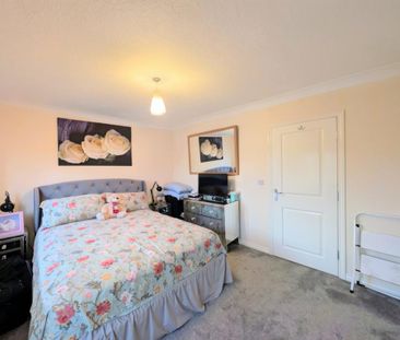 4 bedroom terraced house to rent - Photo 6