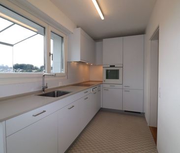 Wohnen im Fürstenrain - moderne 3-Zimmer-Dachwohnung in Oberwil - Foto 4