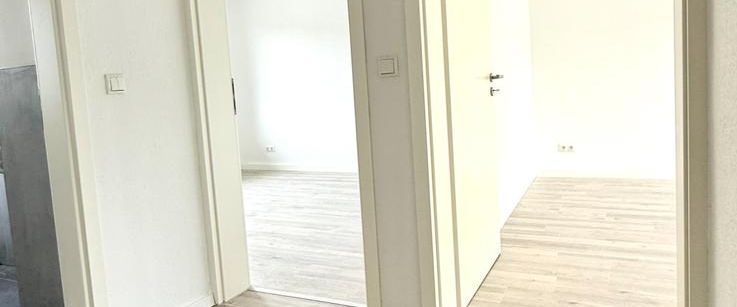 Frisch modernisierte 3,5 Zimmer Wohnung mit Balkon in Eppendorf - Foto 1