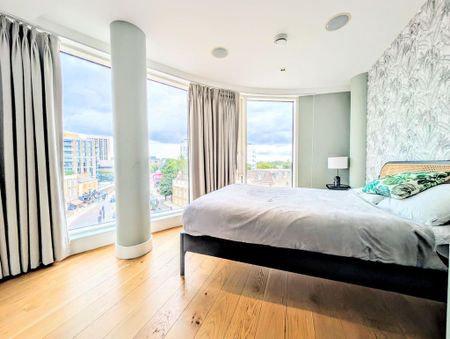 3 bedroom flat to rent - Photo 4