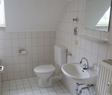 Helle Dachgeschosswohnung – ideal für Paare oder kleine Familien - Photo 5