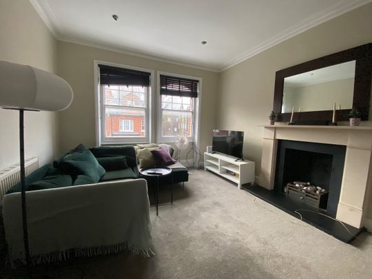 Room in a Shared Flat, Avonmore Road, W14 - Photo 1