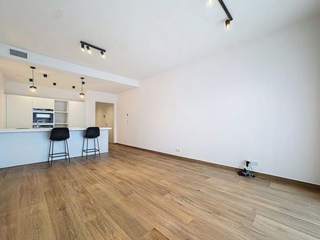 Appartement te huur - Foto 2