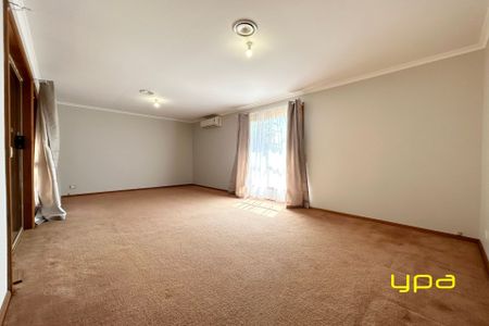 6 Beaumont Court, SYDENHAM - Photo 3