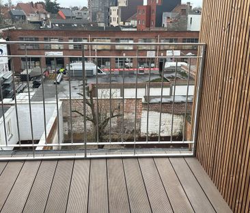 Nieuwbouwappartement met 2 slaapkamers en terras - Photo 2