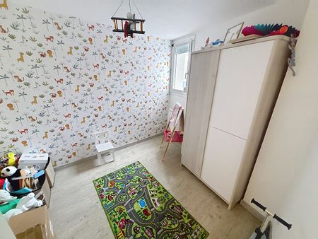 Appartement T3 Châlons-en-Champagne à louer - Photo 5