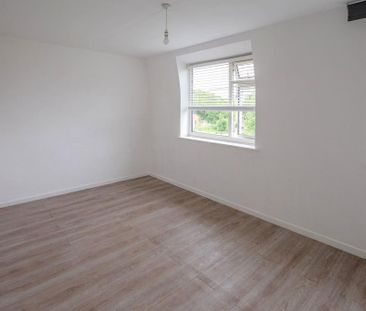 3 bedroom property to rent - Photo 4