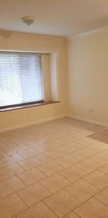 1 Bedroom Suite - Excellent Location! - Photo 1