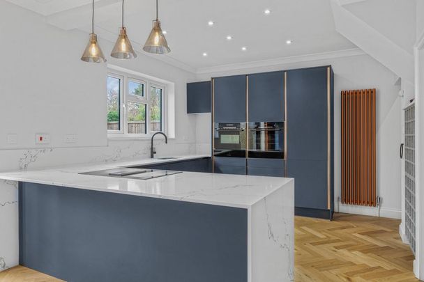 4 bedroom house to rent - Photo 1