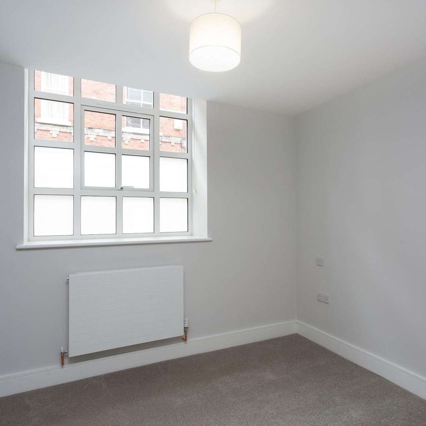 2 bedroom ground floor apartment in York city centre - Photo 1