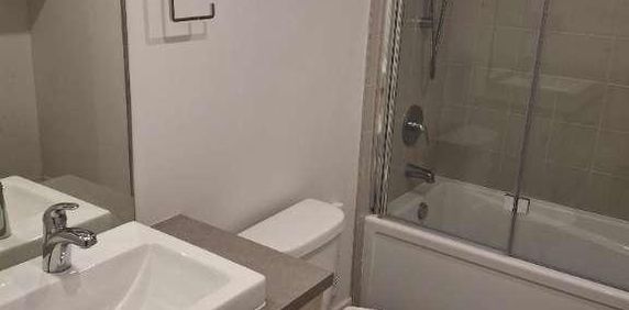 ***NOUVEAU PRIX***Beau 4 et demi style condo à louer à Vaudreuil. - Photo 2