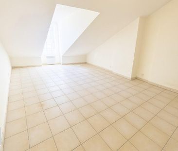 Location Appartement 2 pièces 40m² CHINON 37500 - Photo 3