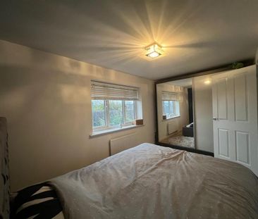 2 bedroom semi-detached house to rent - Photo 6