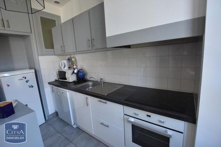 Location Appartement 3 pièces 52m² MORTAGNE SUR SEVRE 85290 - Photo 5