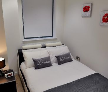 1 bedroom flat to rent - Photo 3