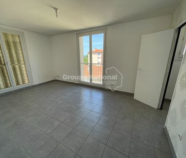 Appartement 2ème étage situé à Valréas, - Photo 3