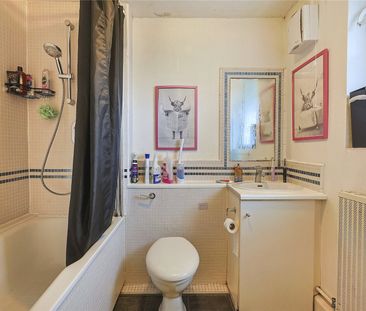 Winstanley Estate, London, SW11 2EW - Photo 5