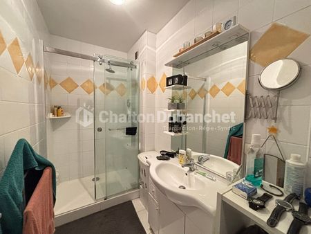 Location Appartement 3 pièces 62m² - Photo 5